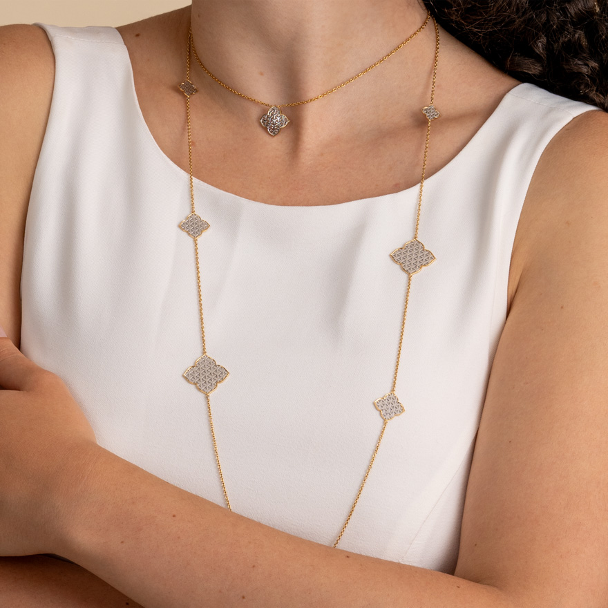 Arabesque Long Necklace in 18K Gold